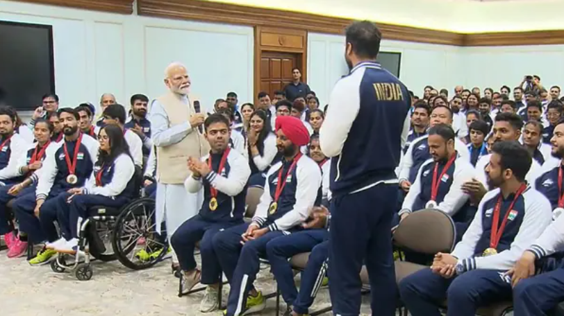 PM Modi's Heartwarming Meet with Paris Paralympic Medalists at Delhi Residence – See the Inspiring Moments